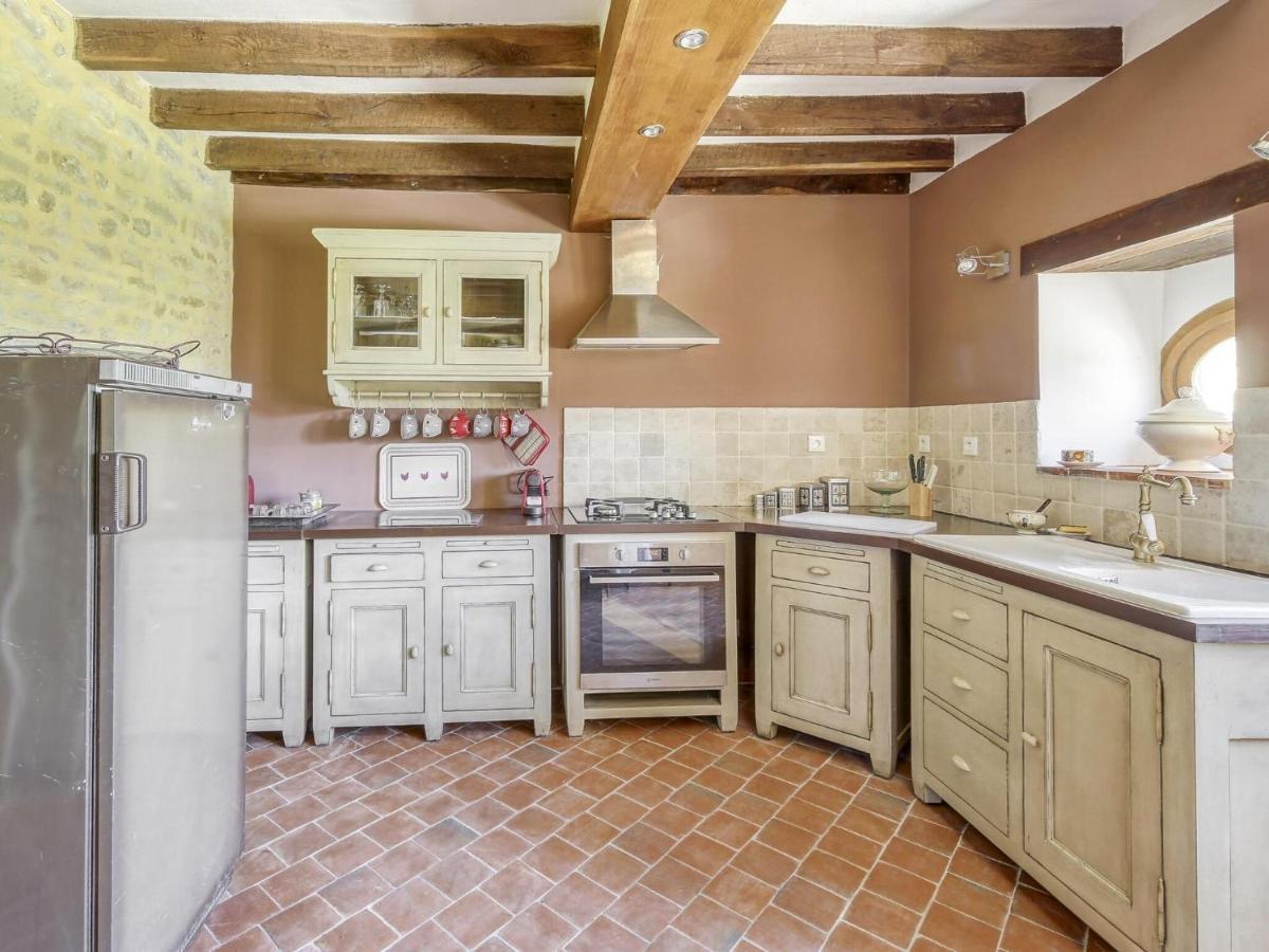 Burgundian Farmhouse In Talon With Fireplace Exterior photo